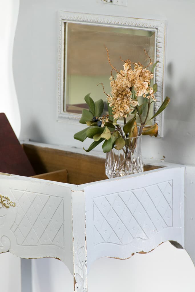 French Louis XV Style Painted Side Table - French antique side tables 4
