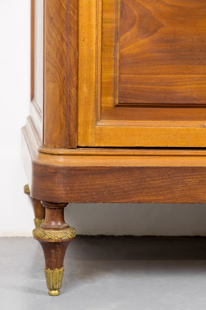 French Louis XVI Style Display Cabinet - French antique display cabinet 3