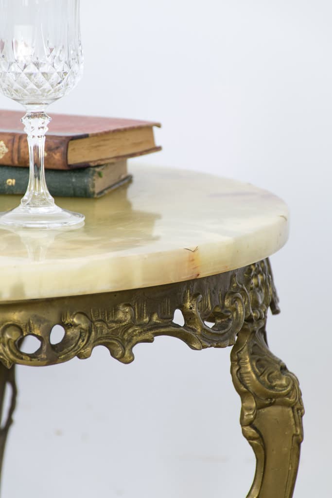 Rococo Louis XV Style Onyx Round Top Coffee Table - French antique coffee tables 3