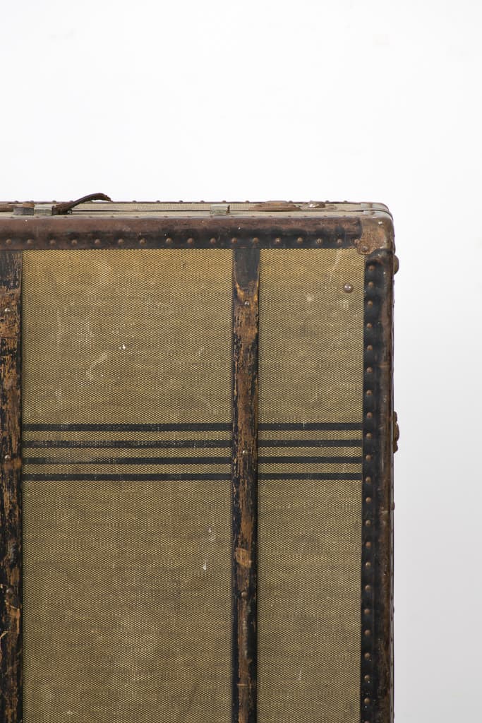 Early 20th Century Travel Wardrobe Trunk - French antique trunks 3