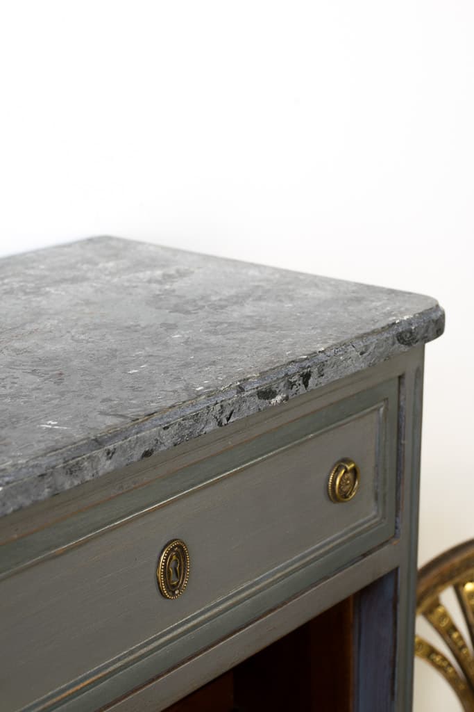 French Louis XVI Style Writing Desk - French antique 邊櫃 4