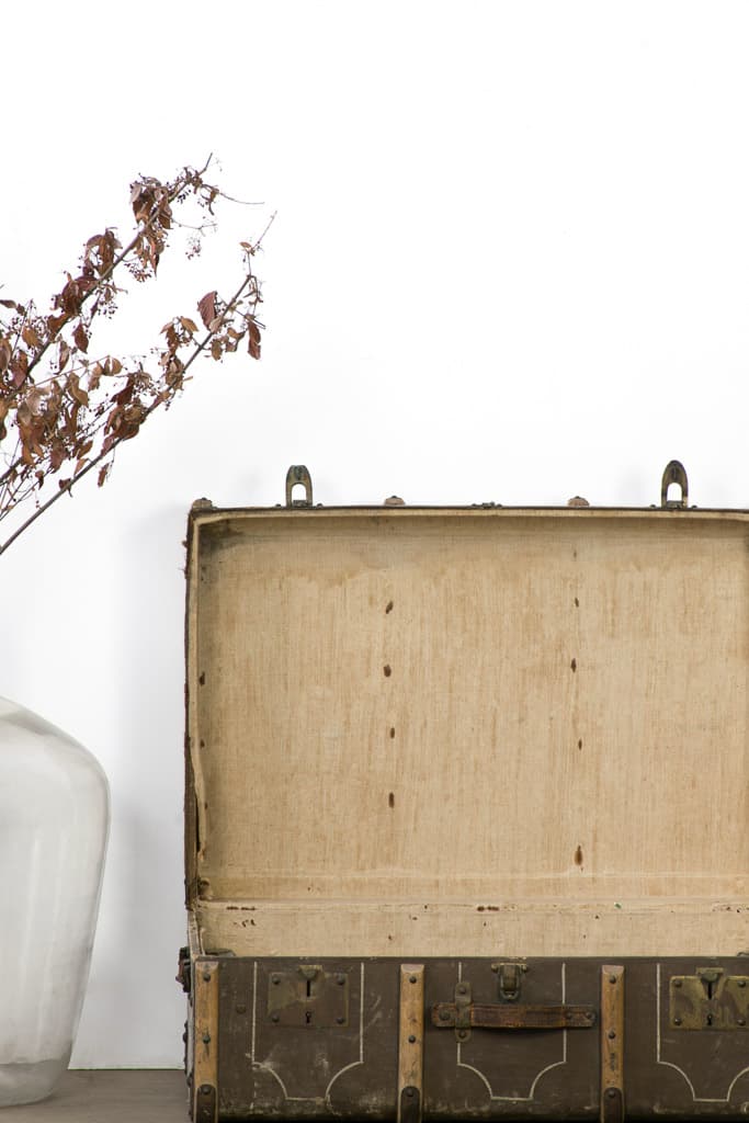 Late 19th Century French Trunk - French antique trunks 2