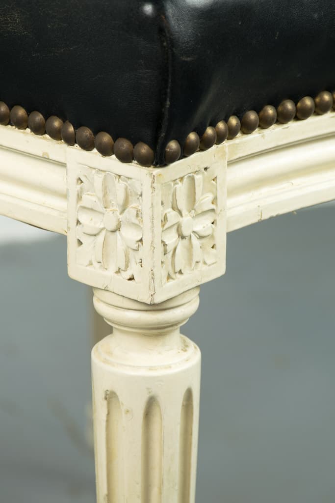 French Louis XVI Style Leather Chair - French antique chairs 3
