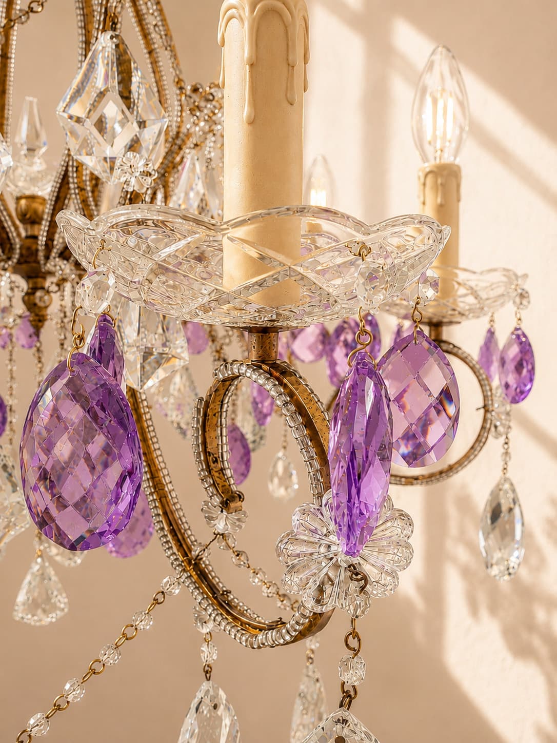 French Gilt Bronze and Amethyst Crystal Chandelier - French antique chandeliers & pendants 4