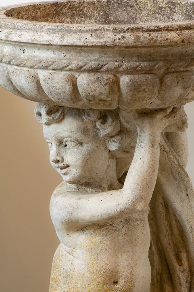 Beautiful Pair of Concrete Garden Cherub Statues - French antique decorative objects 3