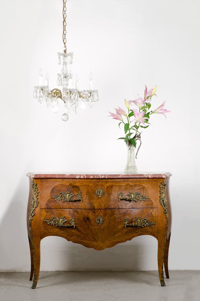 StunningLouis XV Ormolu-mounted Marble-top Commode - French antique chest of drawers 4