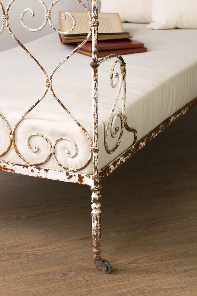 Handcrafted French 19th Century Wrought Iron Daybed - French antique sofas 6