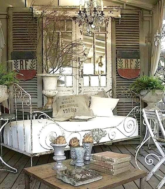 Handcrafted French 19th Century Wrought Iron Daybed - French antique sofas 8
