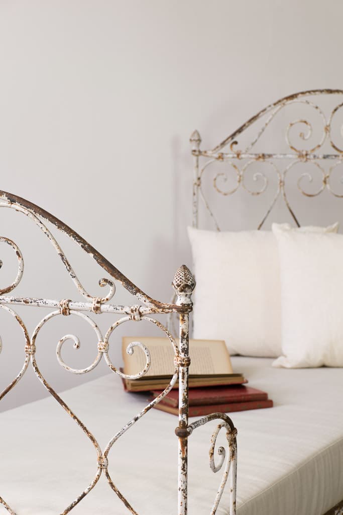Handcrafted French 19th Century Wrought Iron Daybed - French antique sofas 2