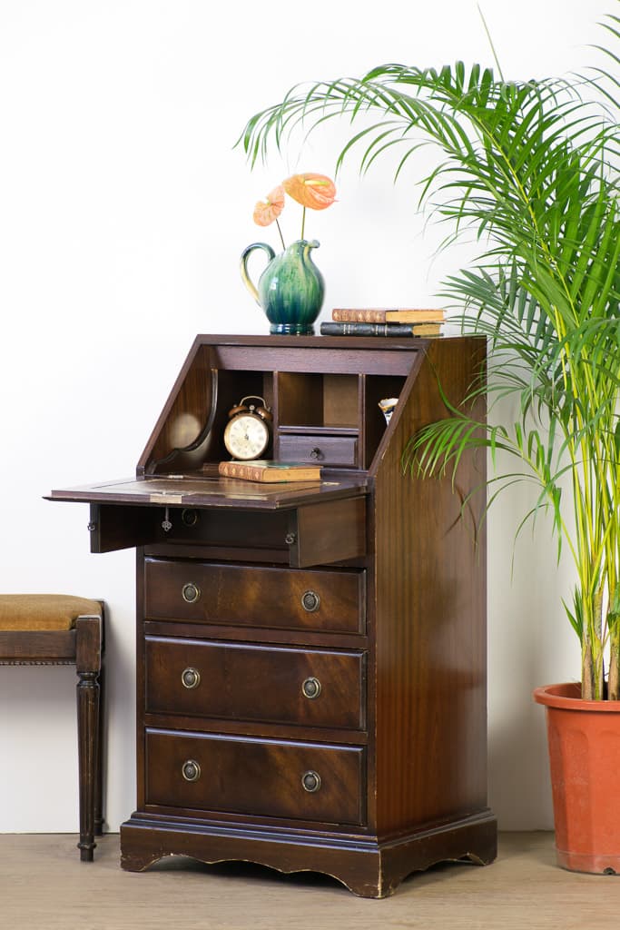Small size French Mahogany Writing Desk - French antique cabinets 2