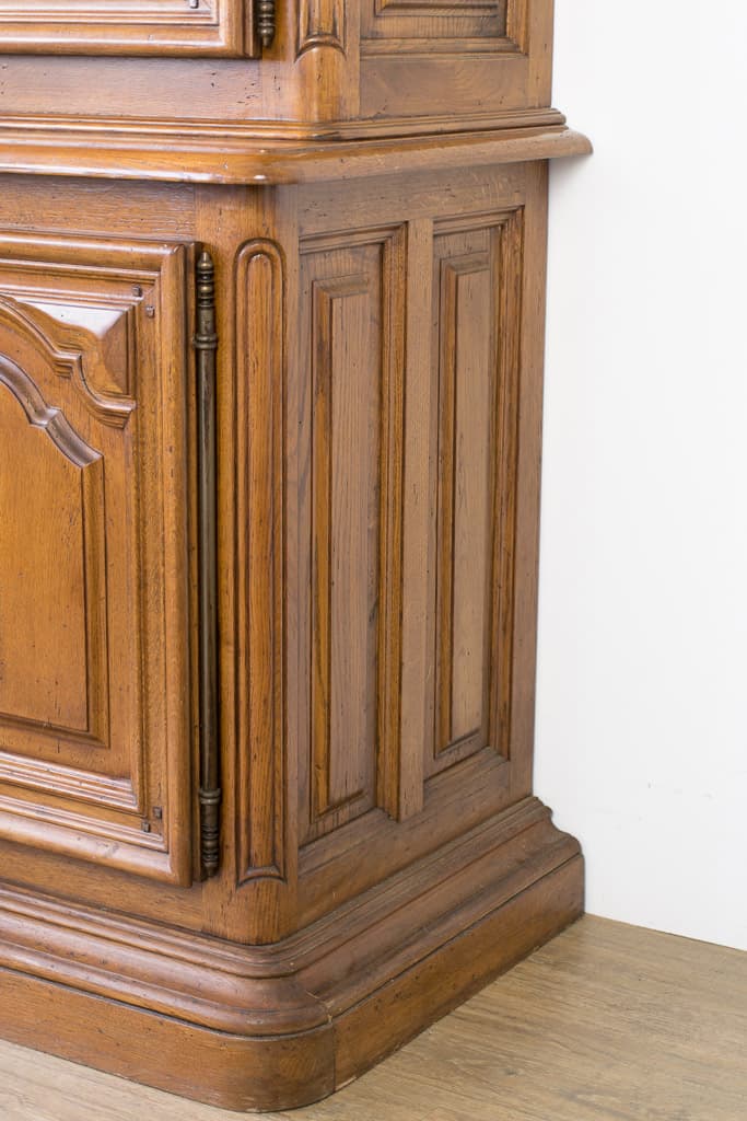 French Louis XVI Style Bookcase, Circa 1950' - French antique 展示櫃 3