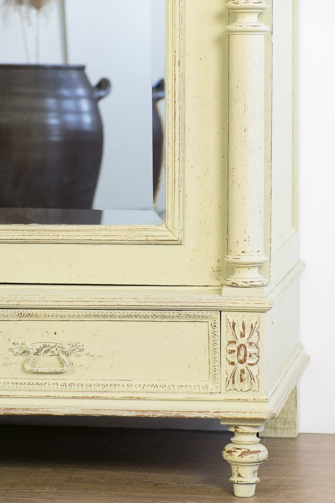 French Louis XVI Style Painted Cabinet - French antique bookcases & armoires 7