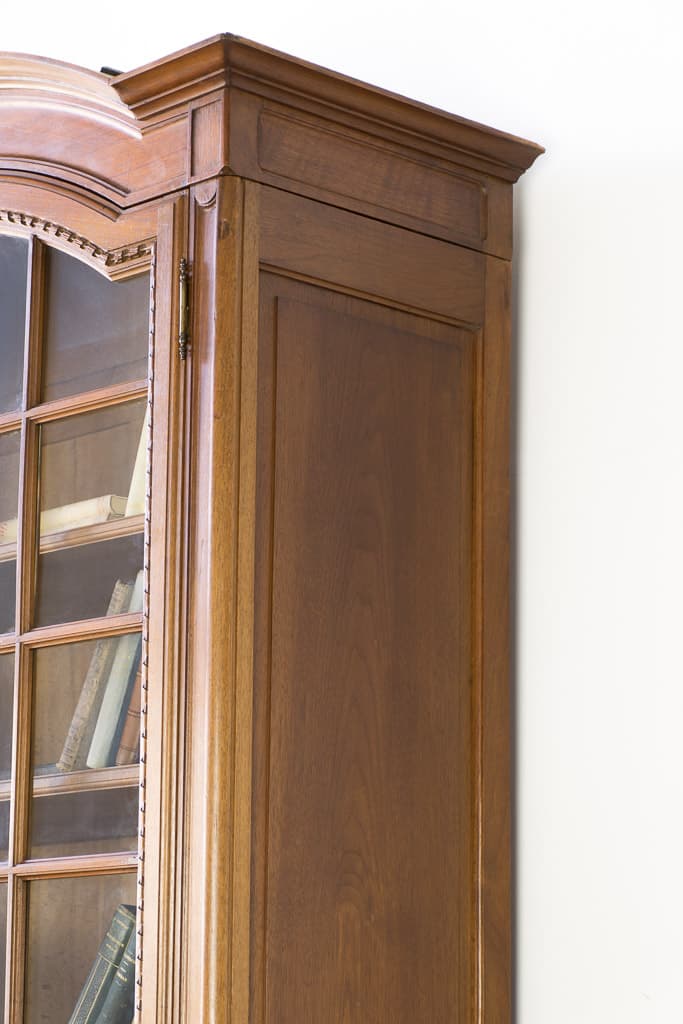 French Louis XV Style Display Cabinet - French antique display cabinet 4